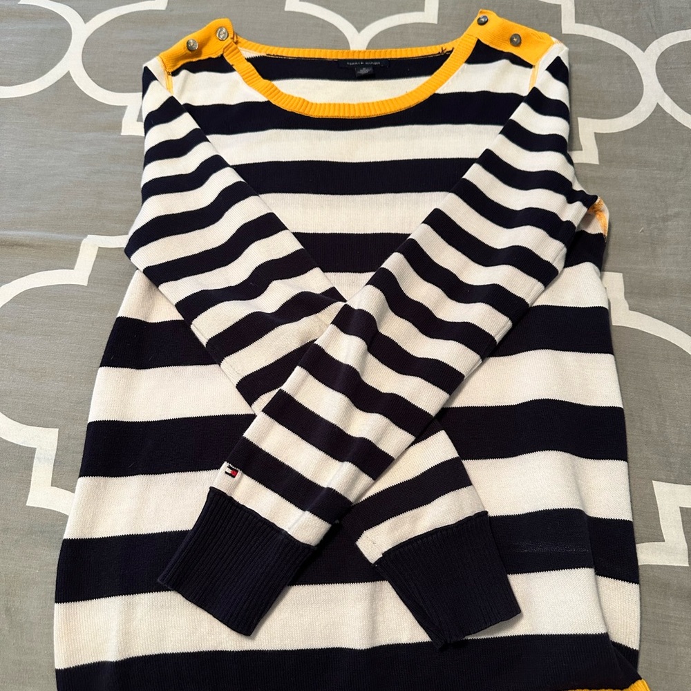 Tommy Hilfiger Women’s Sweater